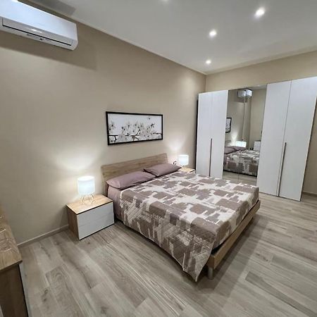 La Dimora Etnea Apartment Catania Luaran gambar