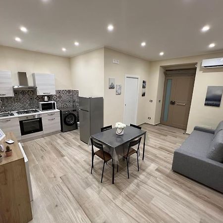 La Dimora Etnea Apartment Catania Luaran gambar